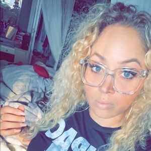 Meet your Posher, Chelsea